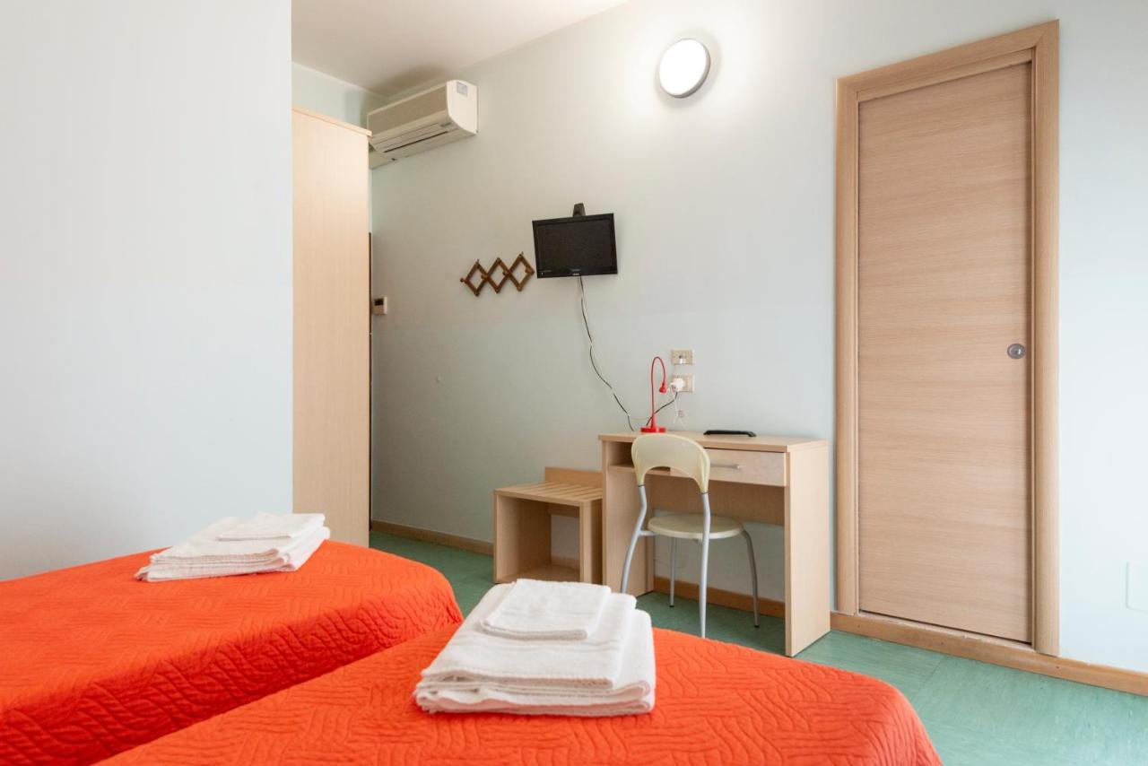 Hotel Olympic Milano Marittima Kültér fotó