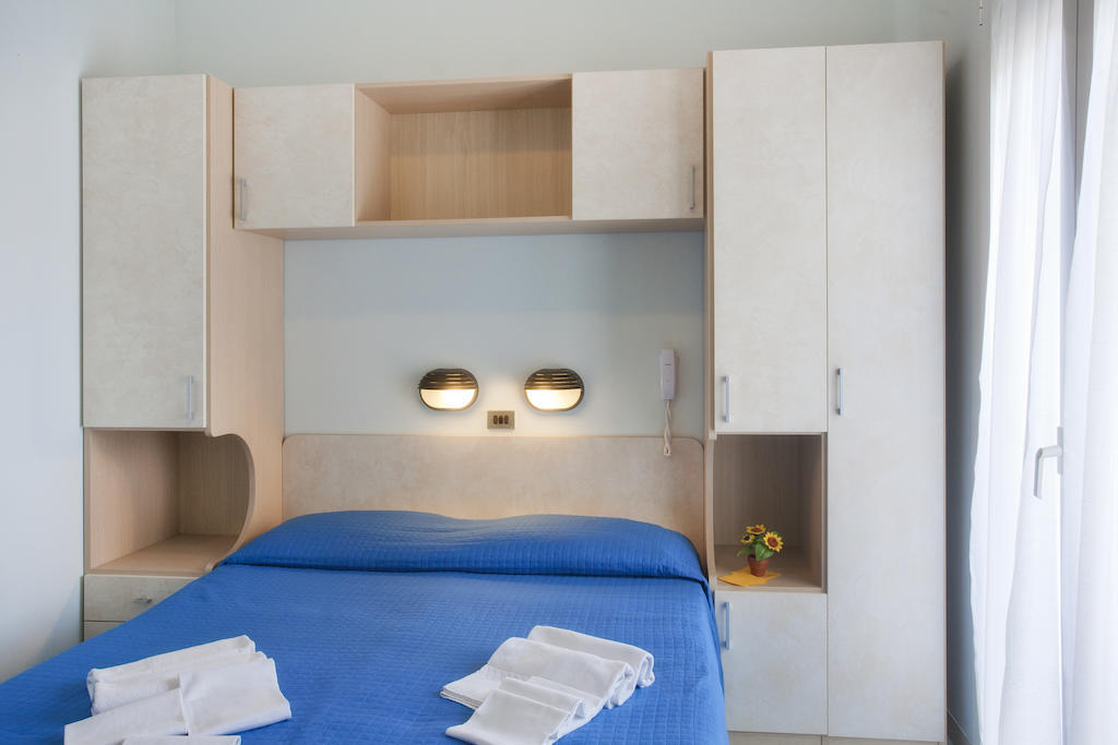 Hotel Olympic Milano Marittima Kültér fotó
