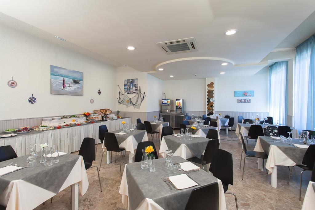 Hotel Olympic Milano Marittima Kültér fotó