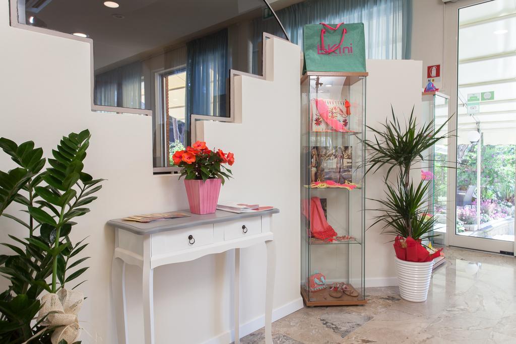 Hotel Olympic Milano Marittima Kültér fotó