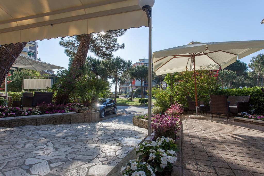 Hotel Olympic Milano Marittima Kültér fotó