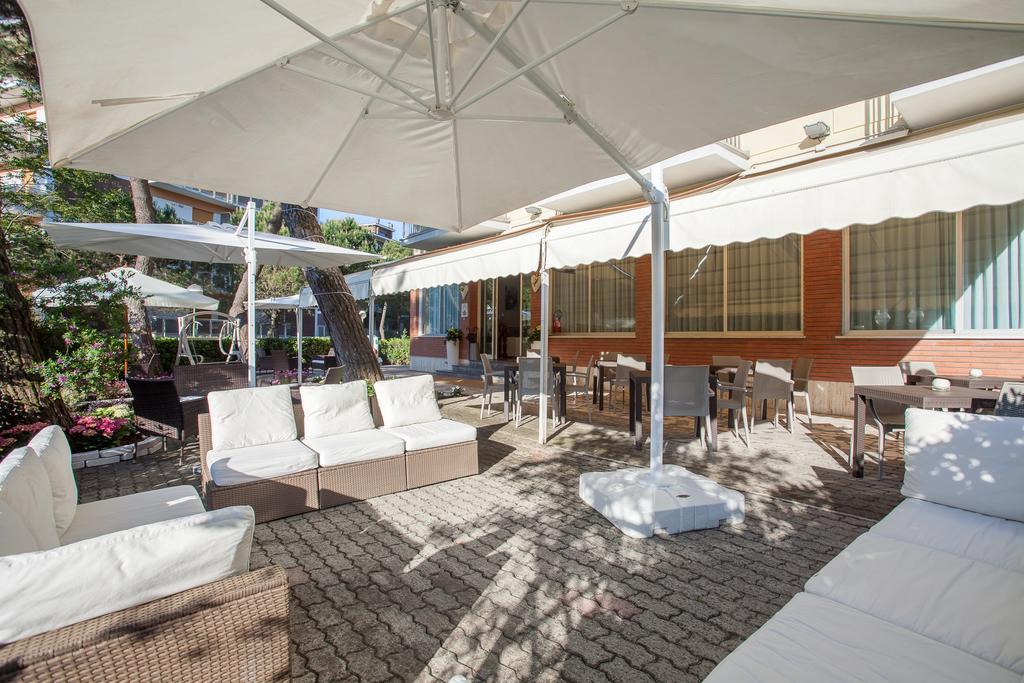 Hotel Olympic Milano Marittima Kültér fotó